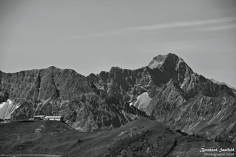 Bernhard Saalfeld - Bergwelt (4v9)